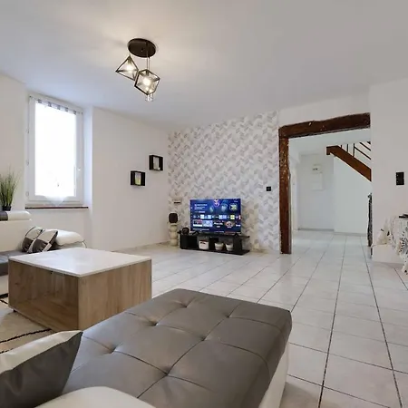 펜션 La Casa Savary Charm & Comfort Of Lauragais 139 M2